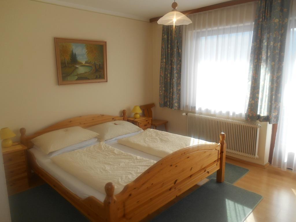 Gasthof Trattner Pension Waldhof Sankt Peter am Kammersberg Room photo